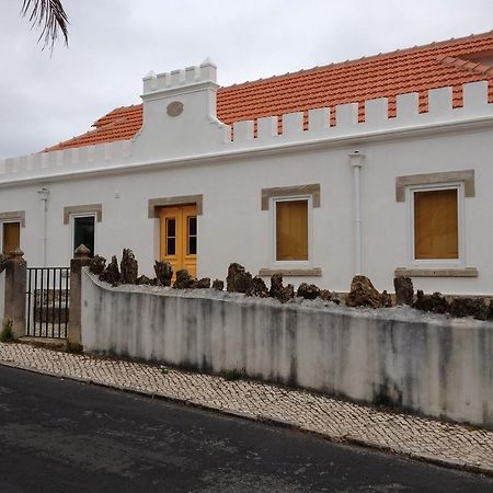 Castro Beach House Apartment Синтра Екстериор снимка