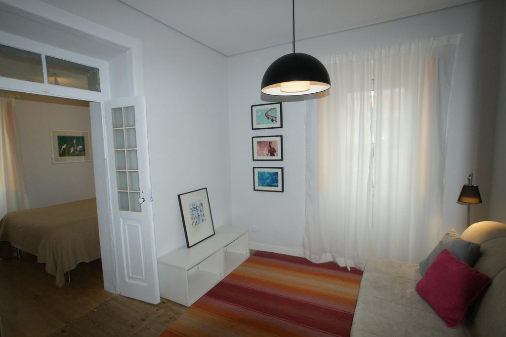 Castro Beach House Apartment Синтра Стая снимка